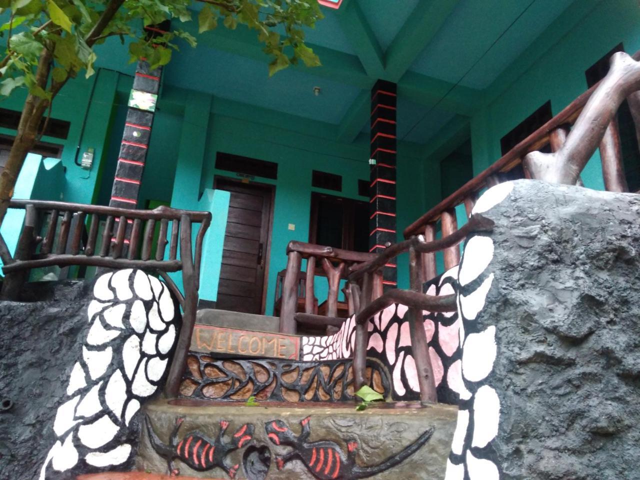 Breeze Hostel Kuta  Exterior foto